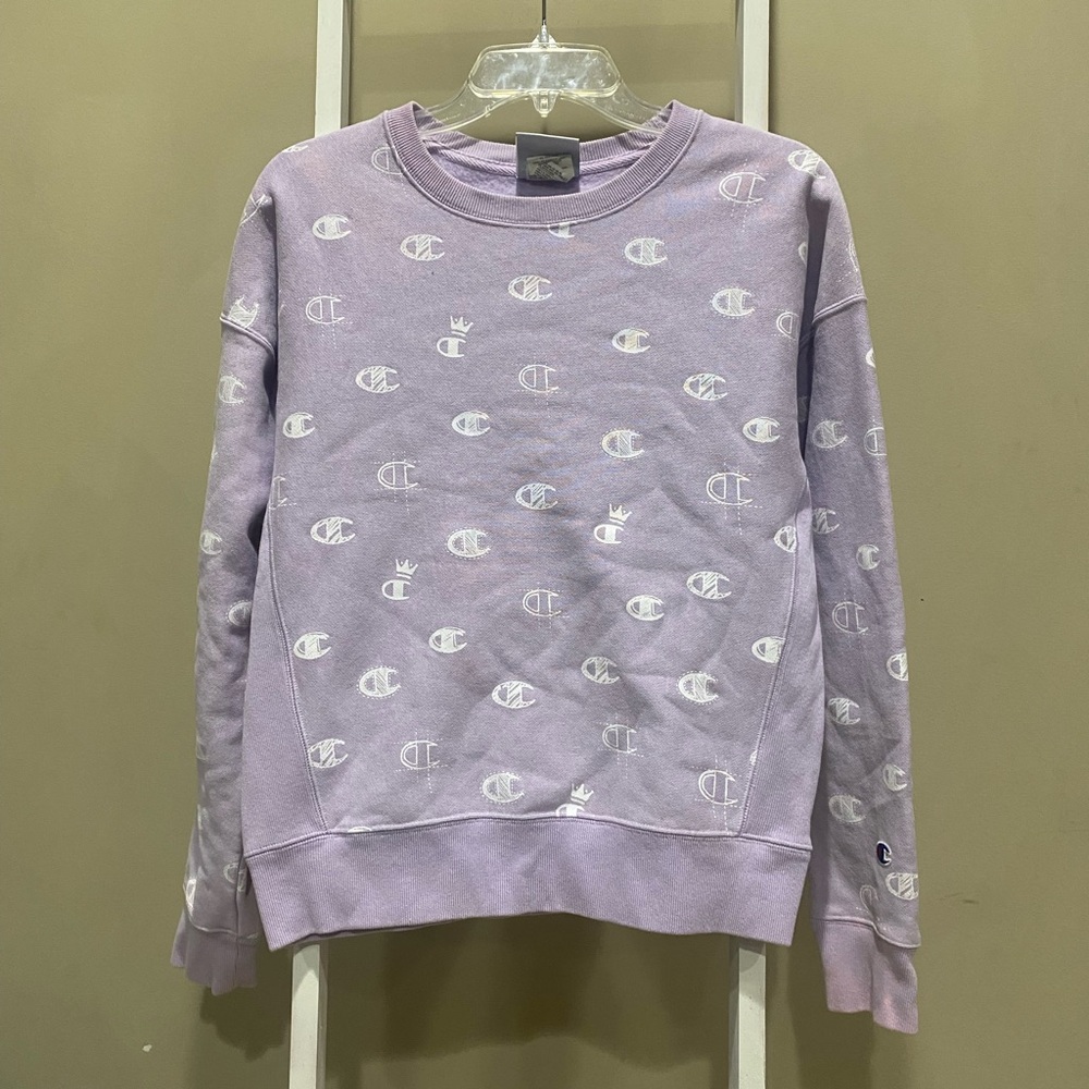 Champion Reverse Weave Sweatshirt Medium Purple All Over Logo Crewneck